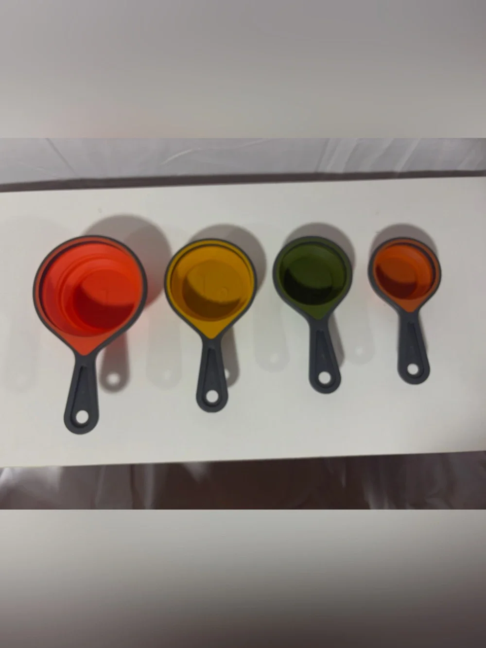 4 Piece Set of Collapsable Measuring Cups
